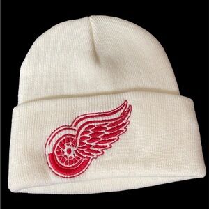DETROIT RED WINGS BEANIE